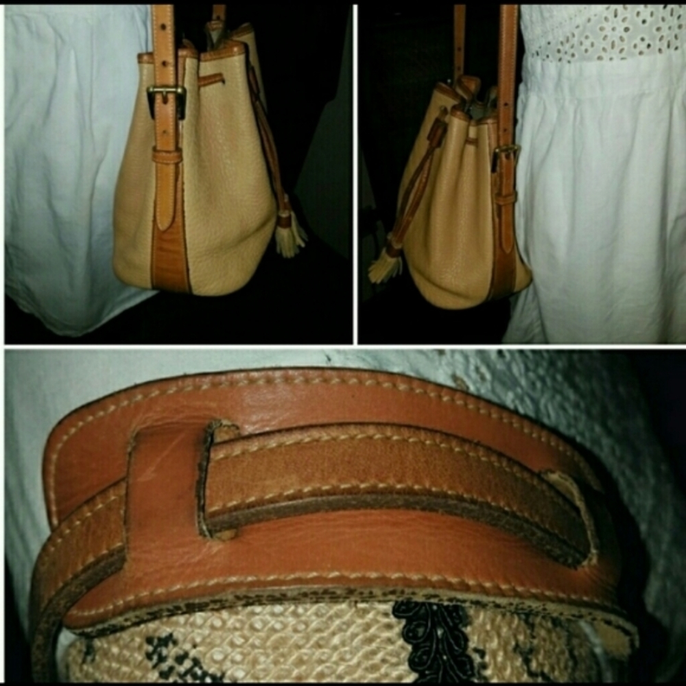 Vintage Dooney And Bourke AWL small drawstring - Picture 4 of 9